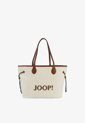 Bela torba iz umetne ovčje kože z rjavimi usnjenimi ročaji in obrobami, ki vsebuje izstopajoči izvezeni logo "JOOP!" v rjavi barvi.