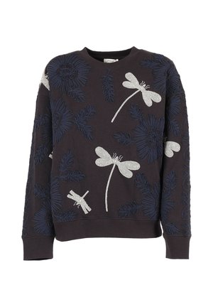 Felpa scura a maniche lunghe con motivi floreali blu ricamati e disegni di libellule argentate su davanti e maniche.