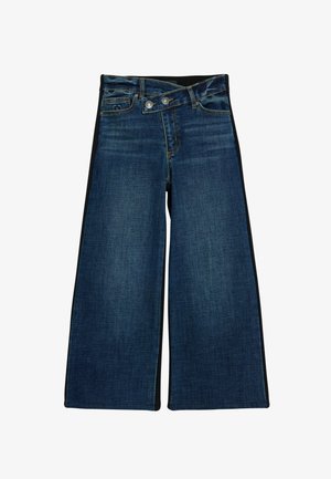 Sötétkék mosású, széles lábú farmer culotte, két gombos záródással, elülső zsebekkel és fekete oldalsó panelek kiemelésként.