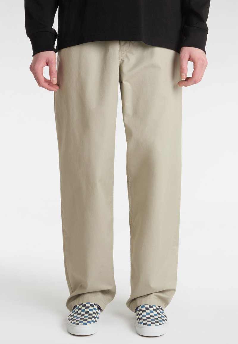Vans - RANGE BAGGY TAPERED FIT - Pantalones - london fog, Ampliar