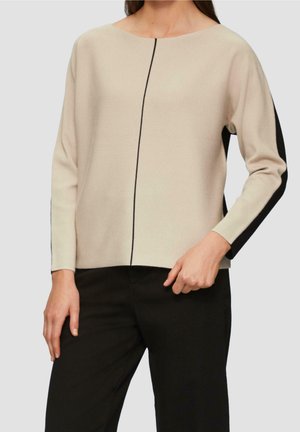 Stickad tröja - beige