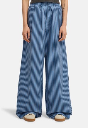 CHILLIN - Pantaloni - blc