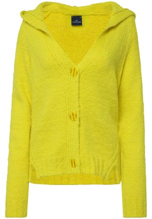 Cardigan giallo lavorato a maglia con cappuccio, scollo a V, tre bottoni gialli e dettagli a costine sull'orlo. Tessuto morbido, vestibilità casual.