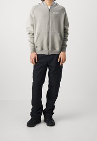 PEQUS Sweater met rits - light grey