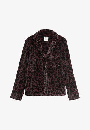 Sametová pyjama s leopardím potiskem, dlouhými rukávy, klopeným límcem, kapsou na prsou a zapínáním na knoflíky. Tmavě fialová a černá barva.