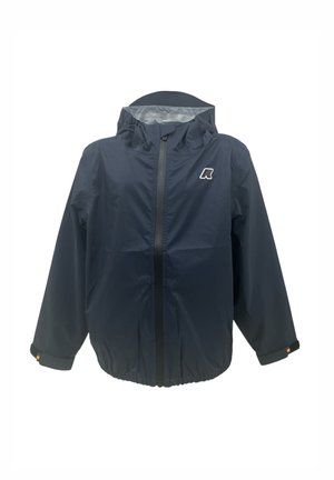 Giacca antipioggia blu navy con cappuccio, cerniera frontale, orlo elastico, polsini regolabili e piccolo logo sul petto sinistro.