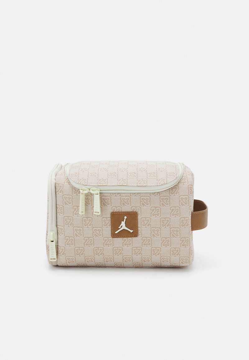 Jordan JAM MONOGRAM DOPP KIT UNISEX - Wash bag - coconut milk/off-white ...