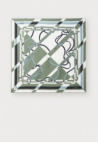 Δεν επιλέχθηκε, oliva/marshmallow