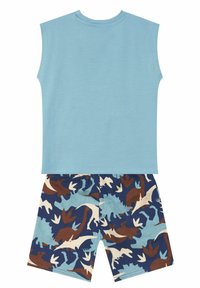Hellblaues ärmelloses Oberteil, kombiniert mit Shorts, die ein Dinosaurier-Tarnmuster in Blau und Braun aufweisen, aus weichem Baumwollstoff gefertigt.