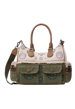 Bolso de mano de lona y cuero con asas dobles, correa desmontable, múltiples bolsillos frontales y laterales, colores beige y oliva, con patrones florales bordados.