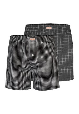 Zwei Paar schwarze Boxershorts mit weißen Mustern, eines mit kleinen Punkten und das andere mit einem Gitterdesign, jeweils mit einem kleinen Markenlabel.