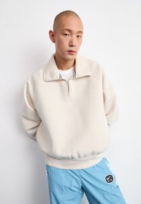 Nike Sportswear Sweatshirt - light orewood brown