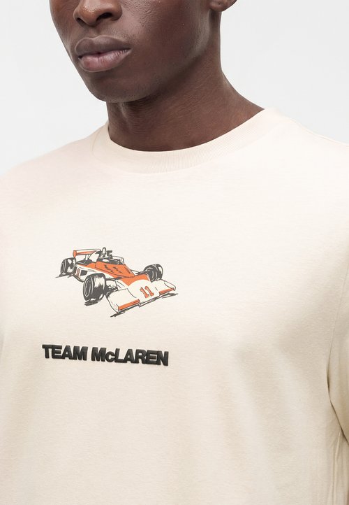 PUMA MCLAREN RACING GRAPHIC TEE - Print T-shirt - alpine snow — photo 6