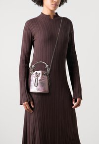 ALDO ALDO X WICKED GLINDAFIED - Kézitáska - pink