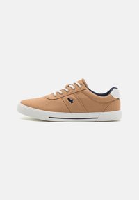 Unselected, light brown/yellow
