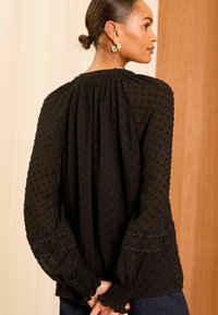 Love & Roses NECK DOBBY  - Camicia - black