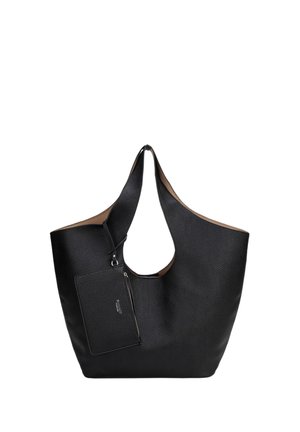 Borsa tote in pelle nera con superficie strutturata, ampie spalline e pochette con zip staccabile, apertura superiore e morbida fodera interna color cuoio chiaro.