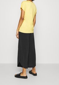 Soyaconcept T-paita - yellow