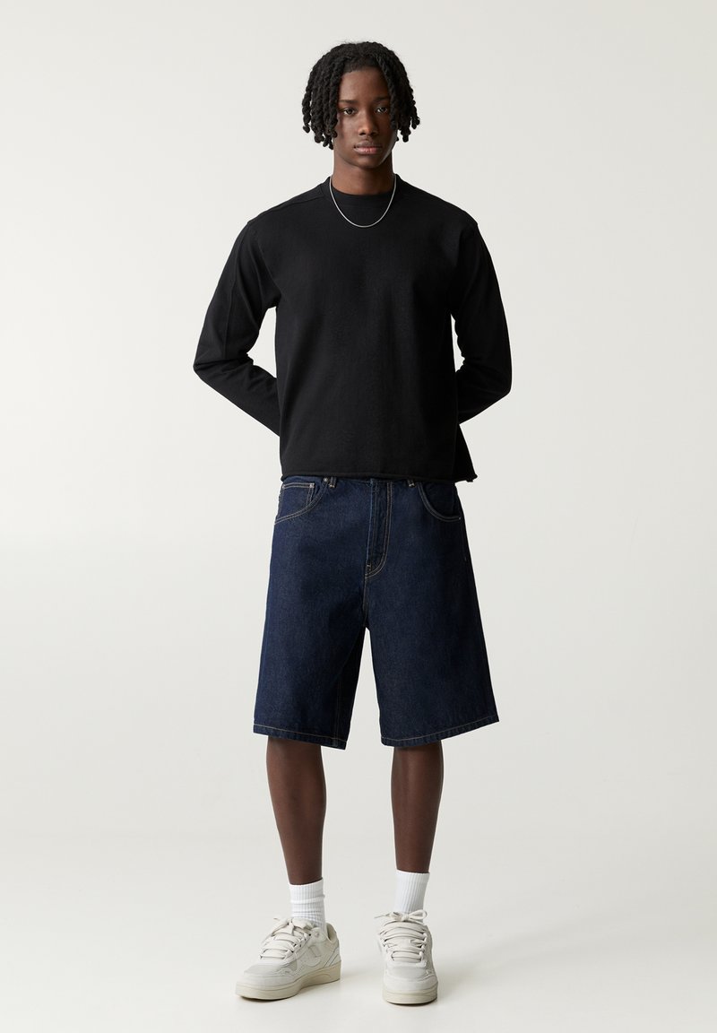 Short Pull&Bear Noir Effet Vieilli - Jean Stretch - Taille 38 - Neuf étiquettes