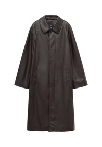 Brauner Ledermantel mit Kragen, langen Ärmeln und zwei vorderen Taschen. Glatte Textur und gerade geschnittenes Design.
