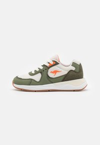 KangaROOS - KD-RACER UNISEX - Sporta apavi - olive/cool beige Miniatūras attēls 1