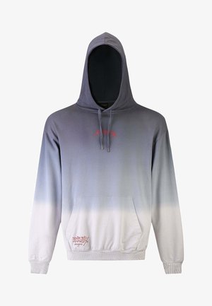 Sudadera con capucha en un esquema de color degradado de gris a blanco, con bolsillo canguro en la parte frontal y logo bordado en rojo en el pecho. Tela suave y lisa.