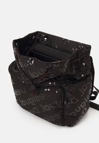 Desigual Dagryggsäck - black