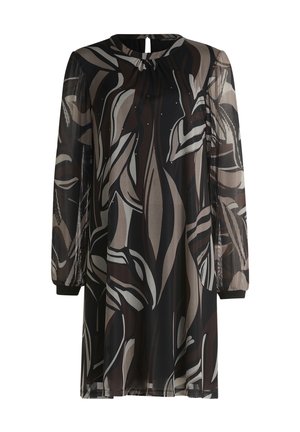 Sukienka z długim rękawem z przezroczystej czarnej tkaniny z abstrakcyjnymi wzorami liści w beżowym i brązowym kolorze. Posiada dekolt w kształcie łezki oraz marszczone detale.