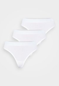 Ensemble de lingerie en coton blanc, comprenant un string avec une texture douce et une taille confortable arborant un logo discret. Trois pièces affichées.