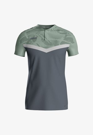 Sportliches T-Shirt mit kurzen Ärmeln, das einen strukturierten hellgrünen oberen Bereich, einen dunkelgrauen Körper und ein kontrastierendes graues Chevron-Design über der Brust aufweist.