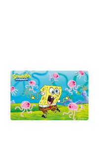 Personaggio di SpongeBob SquarePants a forma di quadrato giallo, sorridente, circondato da meduse rosa su uno sfondo sottomarino blu e verde.