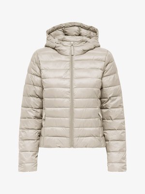 Lett, hættetrøje-vest i blød beige med vandret quiltet tekstur, foran lynlås og sidelommer.