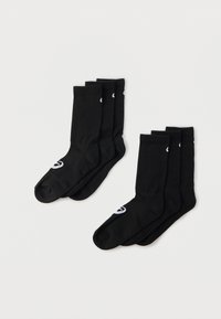 Neizbrano, performance black