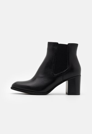 Enkelkaarsjes - black