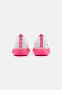 adidas Performance RAPIDMOVE  - Trainingsschuh - footwear white/pink fusion/lucid pink