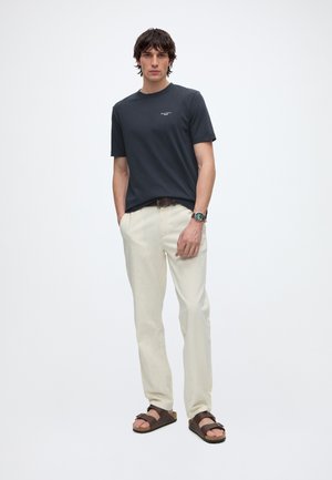 Marc O'Polo DENIM, LOGO ON CHEST - Βασικό μπλουζάκι - navy / bordeaux