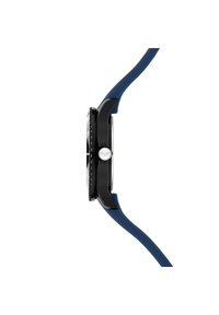 Uhr mit schwarzem, rundem Gehäuse, blauer Silikonarmband, silberner Krone und strukturiertem Lünette. Die Seitenansicht zeigt die Flexibilität und das Design des Armbands.