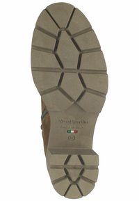 NeroGiardini Enkellaarsjes met plateauzool - malto