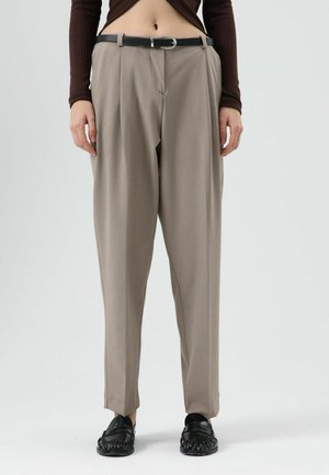 TAPERED - Chino - beige