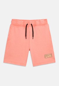 Non sélectionné, peach echo