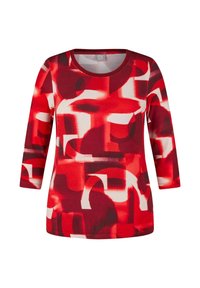 Rotes abstraktes bedrucktes Oberteil mit dreiviertel Ärmeln, rundem Ausschnitt und weicher Stoffstruktur. Enthält eine Mischung aus kräftigen geometrischen Mustern.