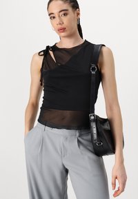 Even&Odd Topper - black