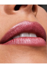ESTÉE LAUDER PURE COLOR HI-LUSTRE LIPSTICK - Leppestift - pink parfait