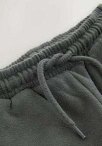 Non selezionato, charcoal grey