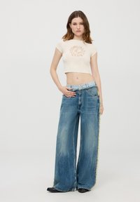 Terranova - T-shirt z nadrukiem