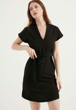 SASHED  - Freizeitkleid - black