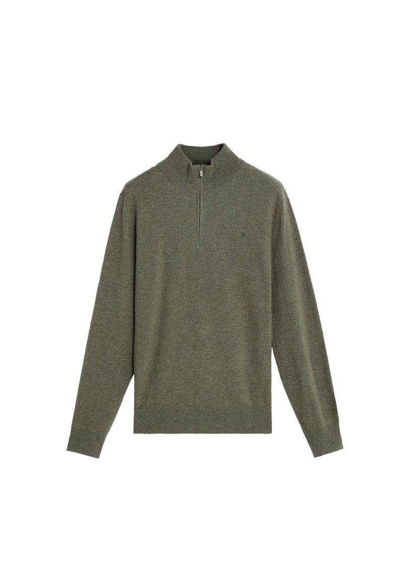 Pull-over vert avec col à fermeture éclair au quart, manches longues, poignets et ourlet côtelés, fabriqué en tissu tricoté doux avec une texture subtile.