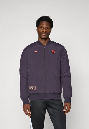 adidas Originals FC BAYERN ICON JACKET - Klubiriided - aurora black/base green