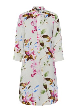 Weißes knielanges Kleid mit langen Ärmeln, einem Kragen und einem floralen Muster aus pinken, grünen, blauen und braunen Blättern und Blumen.