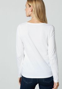 Next LONG SLEEVE V-NECK TOP - Tops ar garām piedurknēm - white